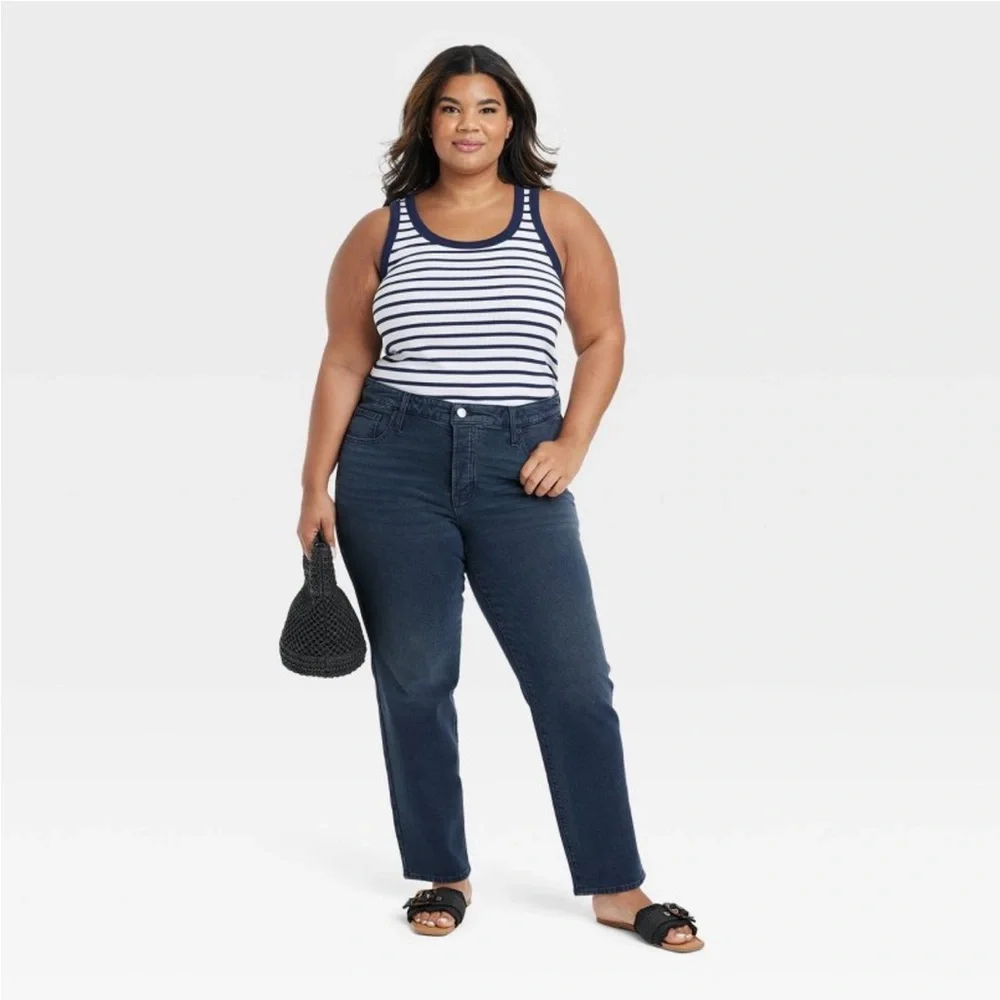 NWT Women's Mid-Rise 80's Slim Fit Jeans - Universal Thread™ Dark Wash 16